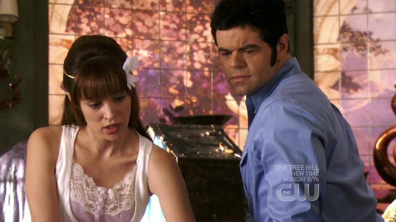 Valentine1x08_0011.jpg