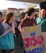 Filename=IASIP_1x02_0082.jpg
Filesize=204KiB
Dimensions=640x480
Date added=Jul 20, 2024 IASIP_1x02_0082.jpg