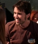 Filename=IASIP_1x02_0111.jpg
Filesize=175KiB
Dimensions=640x480
Date added=Jul 20, 2024 IASIP_1x02_0111.jpg