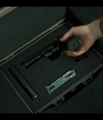 Hanna2x03_069.jpg
