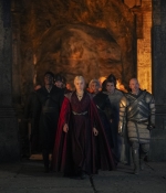 2x07_008.jpg