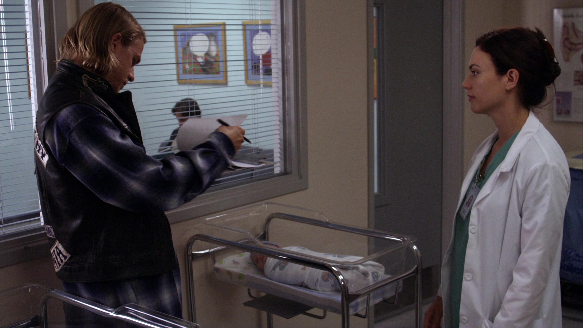 sonsofanarchy_s01e12_033.jpg