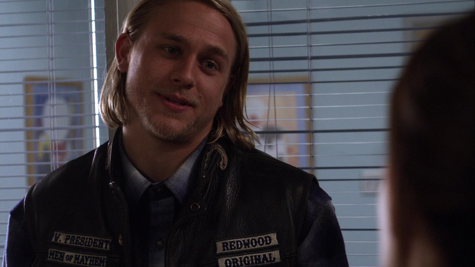 sonsofanarchy_s01e12_058.jpg