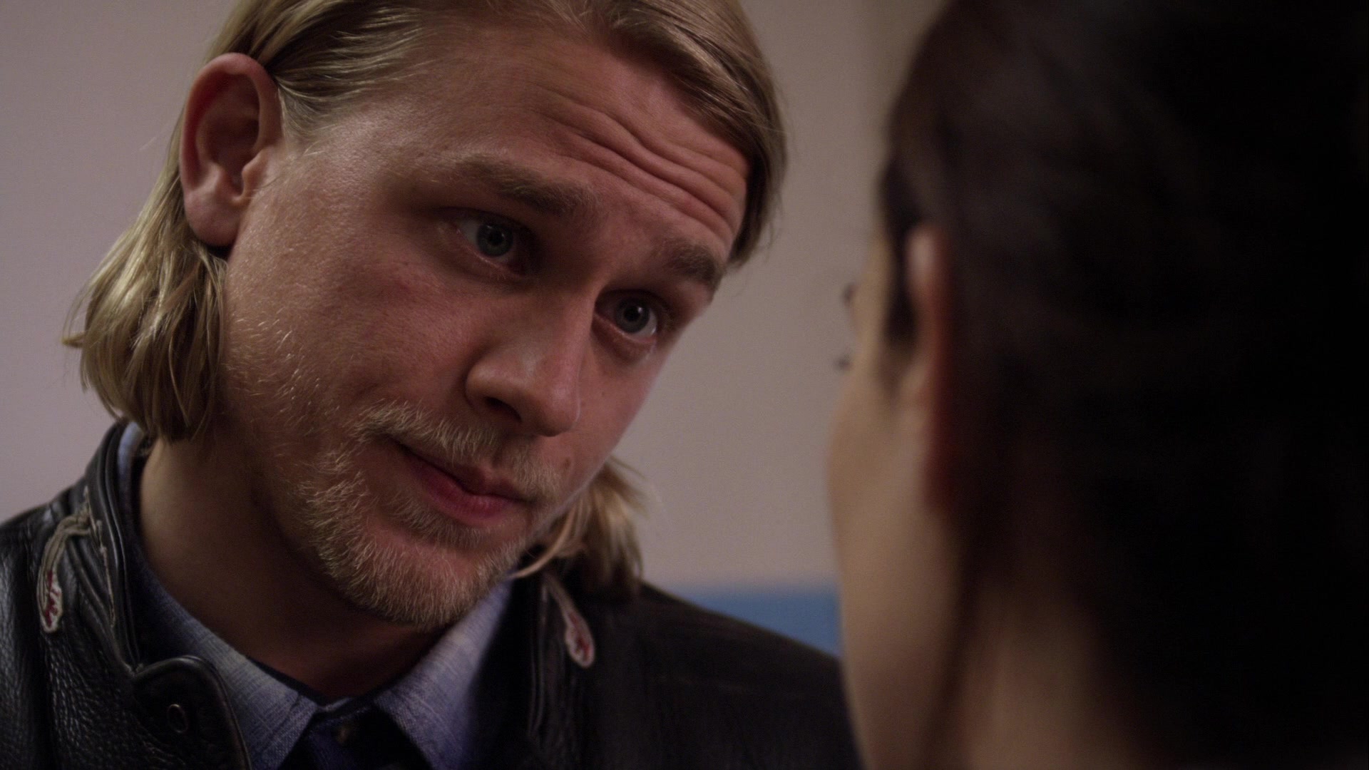 sonsofanarchy_s01e12_078.jpg