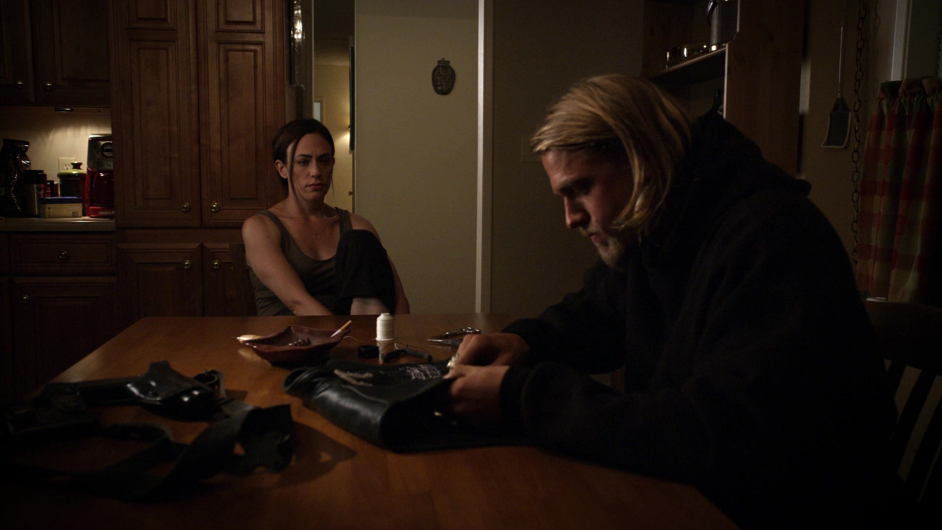 sons_of_anarchy_s02e11_018.jpg