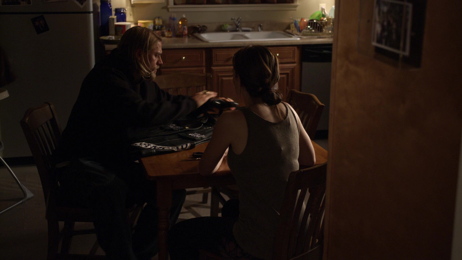sons_of_anarchy_s02e11_070.jpg
