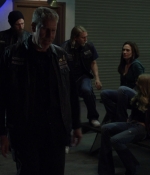 sons_of_anarchy_s02e11_376.jpg