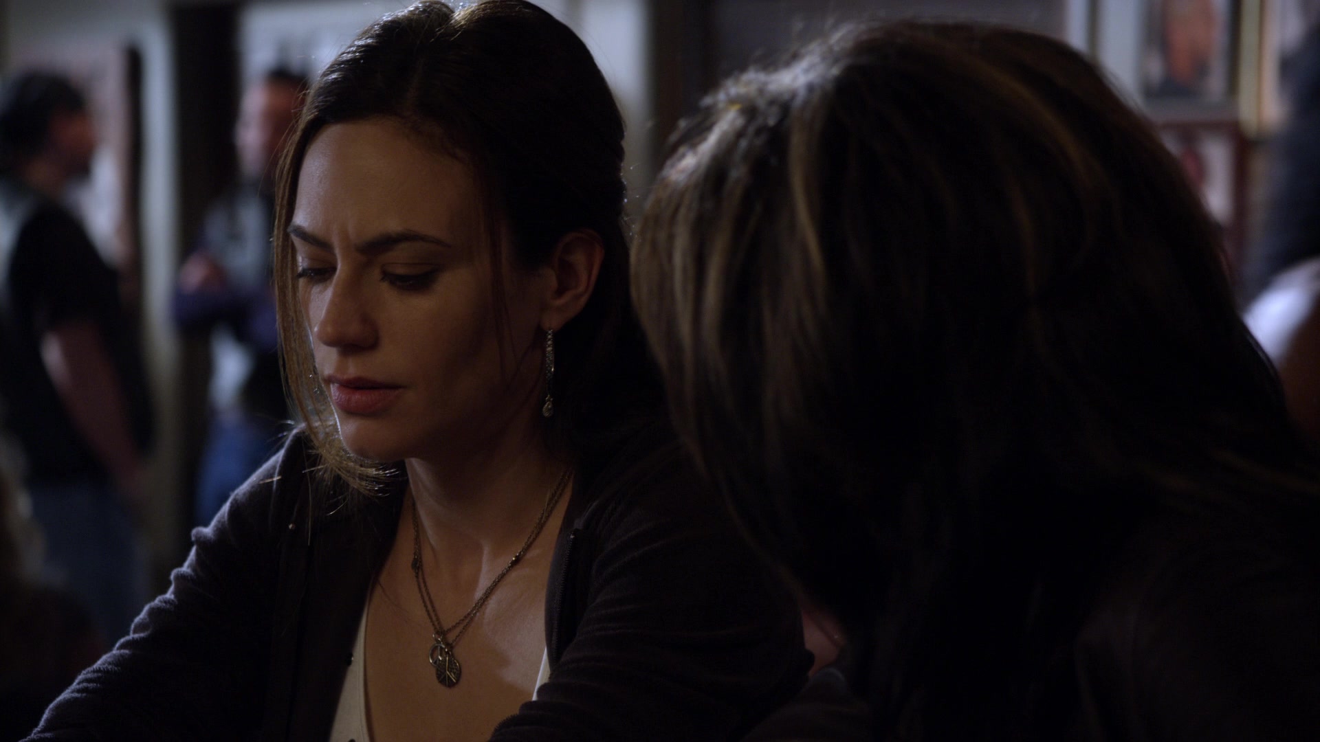 sons_of_anarchy_s02e12_075.jpg