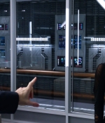 lot_s04e06_021.jpg