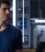 lot_s04e06_032.jpg