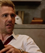 lot_s04e06_057.jpg
