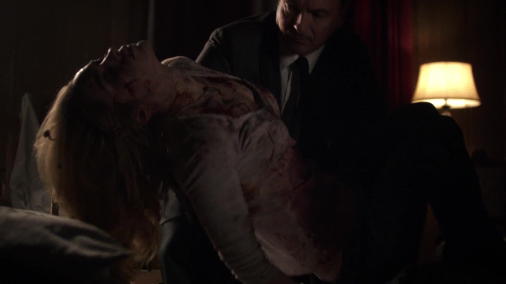 Damien1x10_0001.jpg