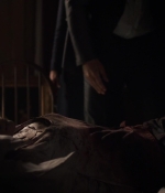 Damien1x10_0004.jpg