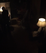 Damien1x10_0030.jpg