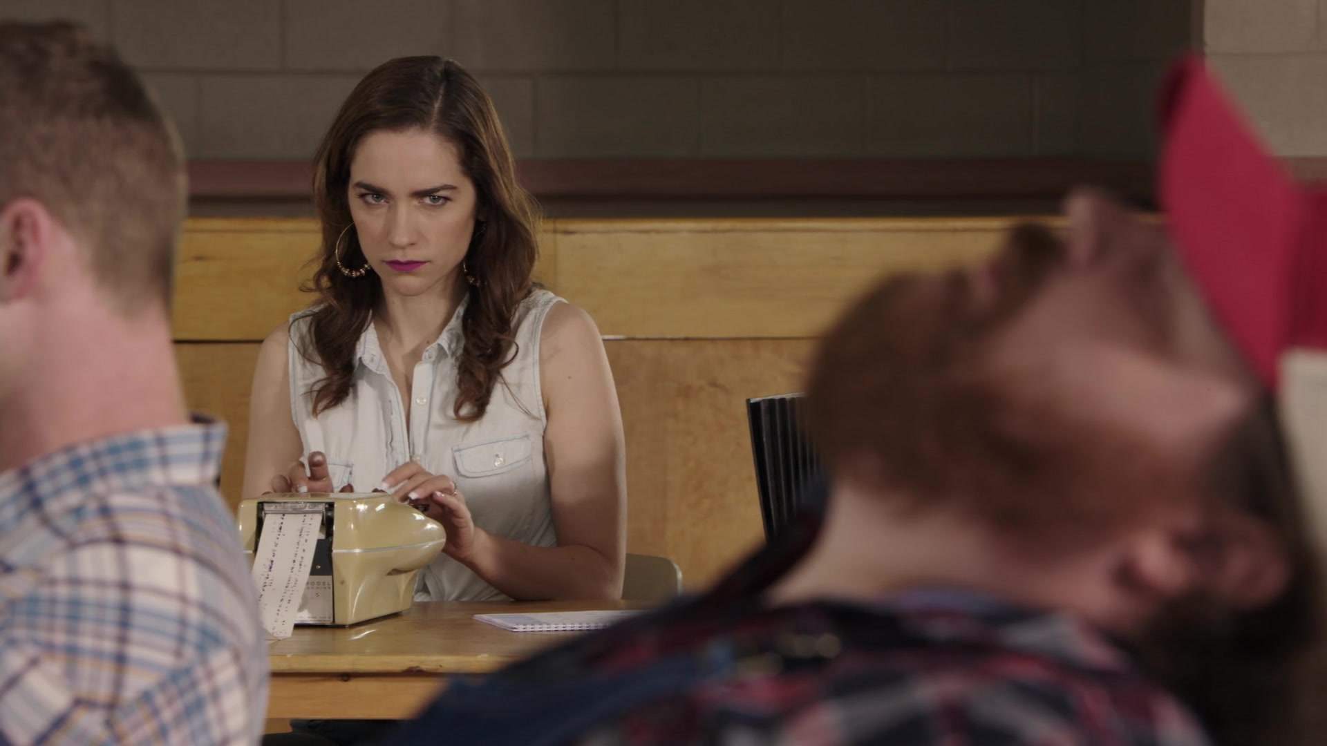 LetterKenny2x01_0001.JPG