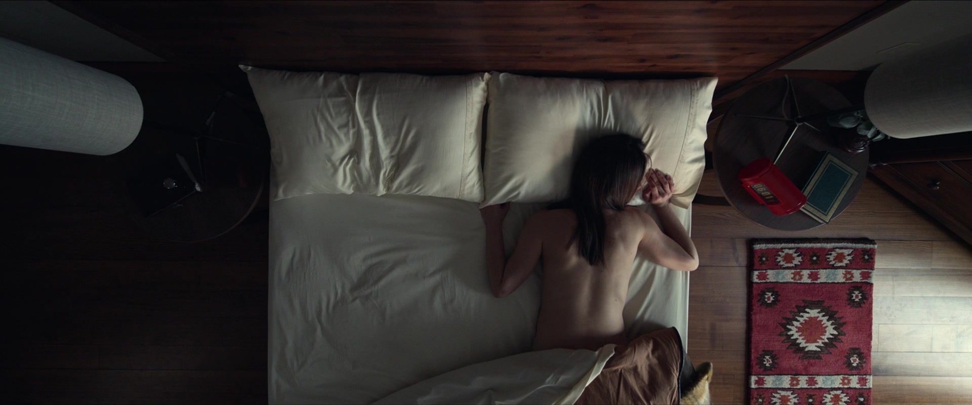 STSNW1x01_001.jpg